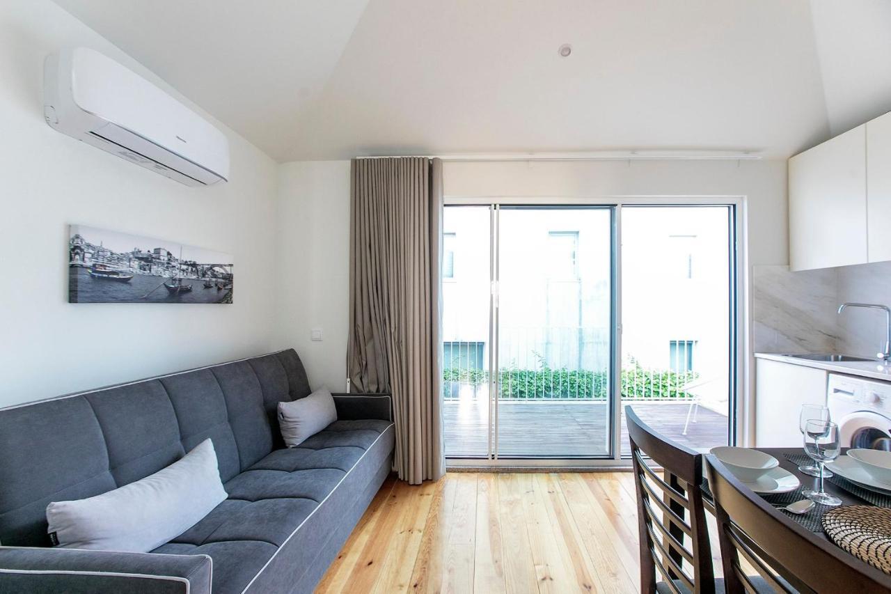 Lovelystay - Cozy 1Br In Santa Catarina W/ Balcony Porto Exterior foto